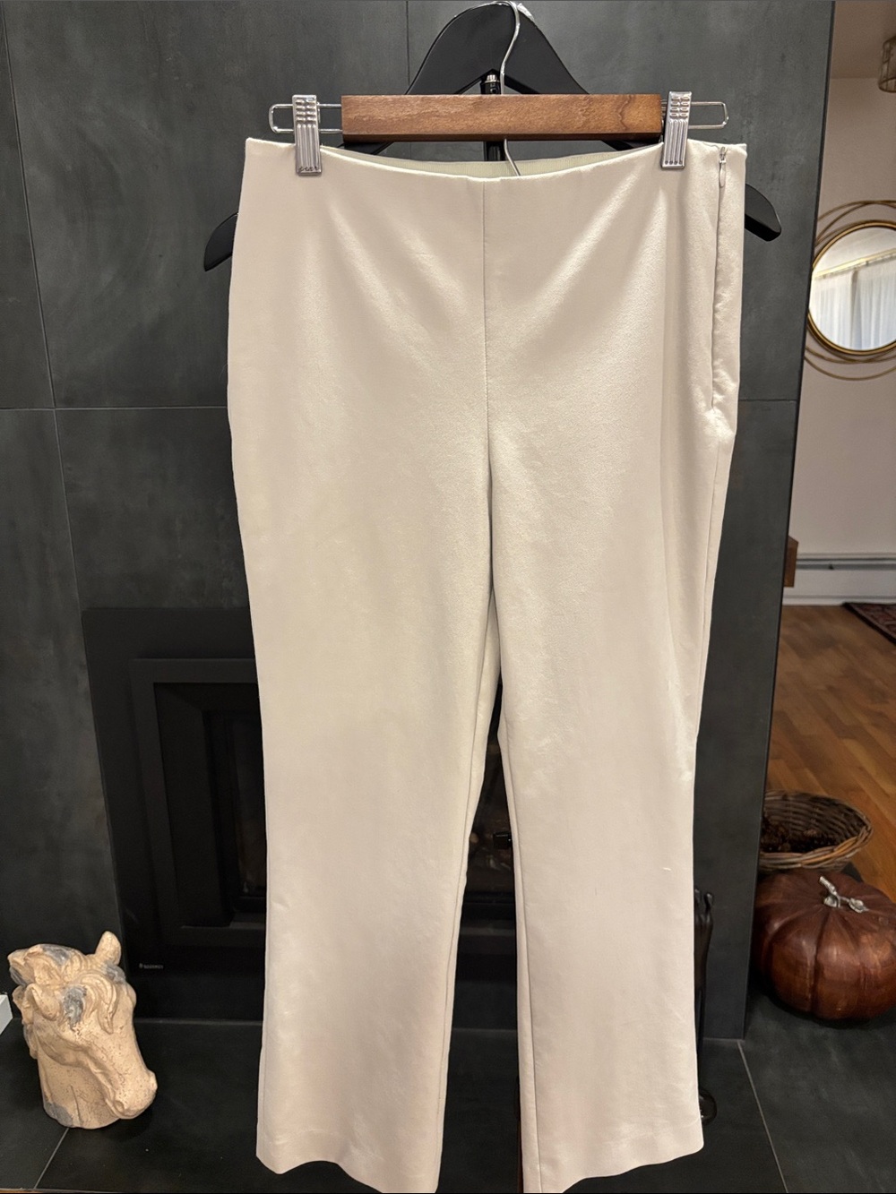 Vince Wide-Leg Pants in Light Cream